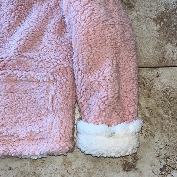 BNWT Bo Peep Reversible Sherpa Jacket, women’s size M - Picture 10 of 14